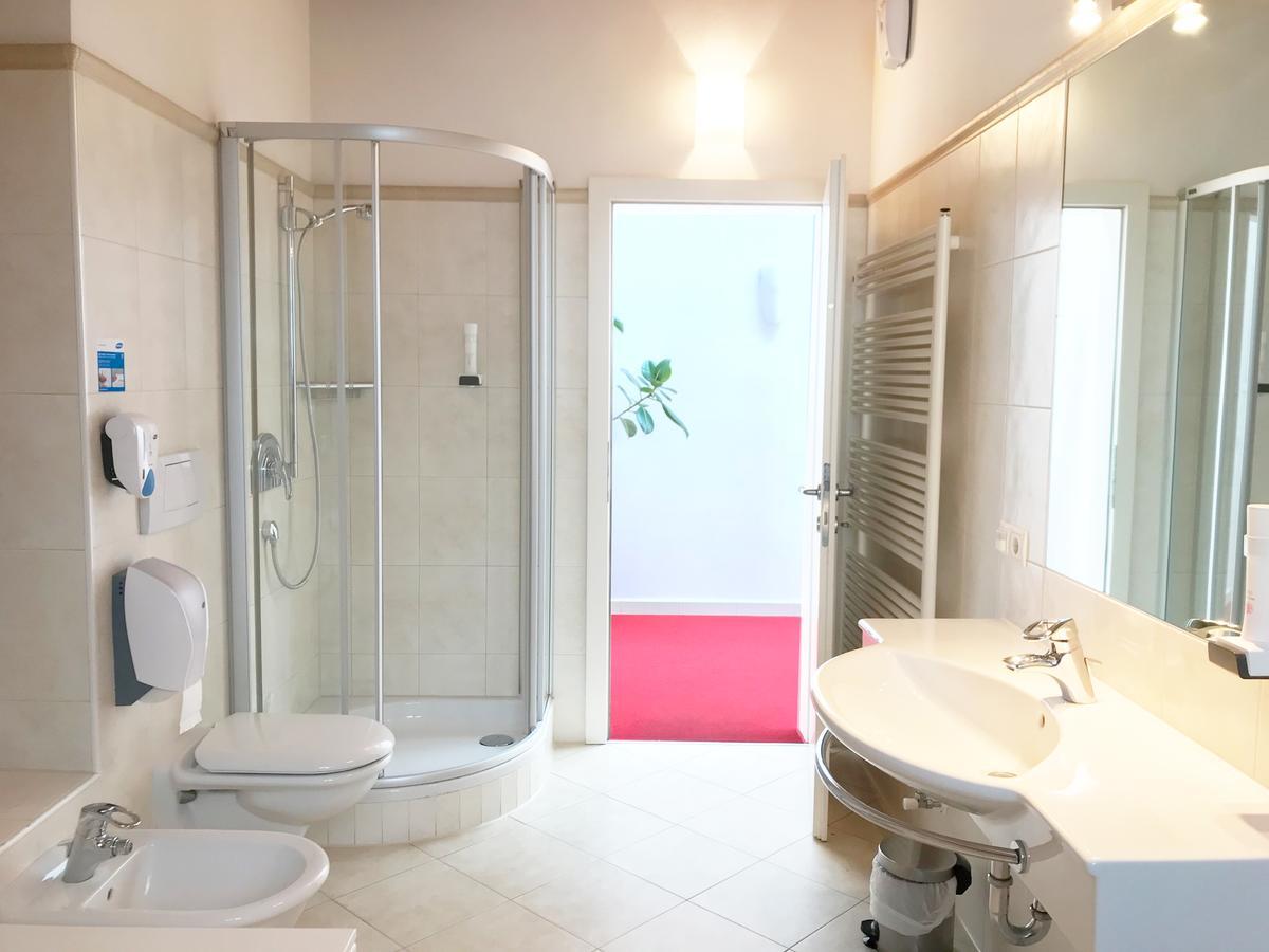 Manzoni Rooms Μεράνο Εξωτερικό φωτογραφία